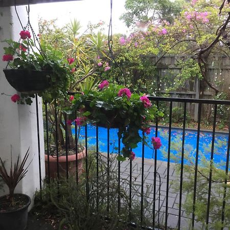 Aarn House B&B Airport Accommodation Perth Exterior foto