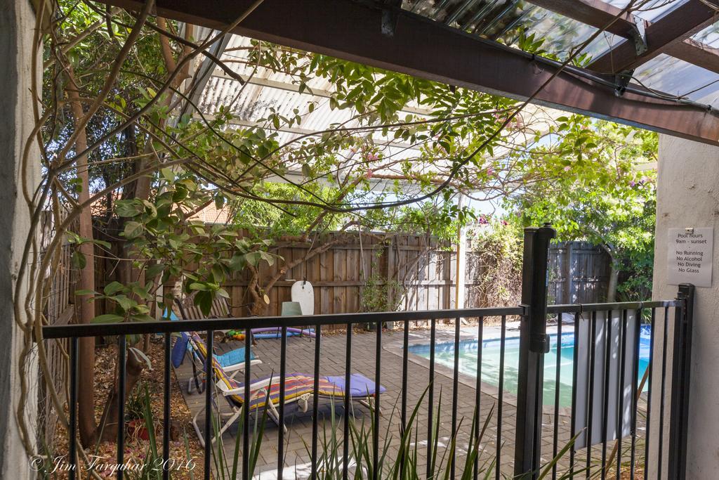 Aarn House B&B Airport Accommodation Perth Exterior foto